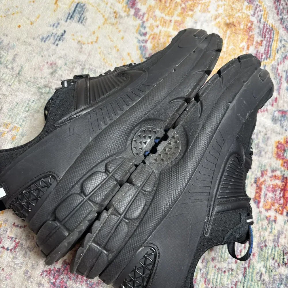 Nike Zoom Vomero Roam Black Blue Winterized